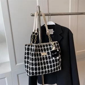 Fashion Handbag Checkered Tote Bag Canvas Chain Shoulder Bag Women Underarm Bags Knitting Designer Wrist Pouch for Women 2022